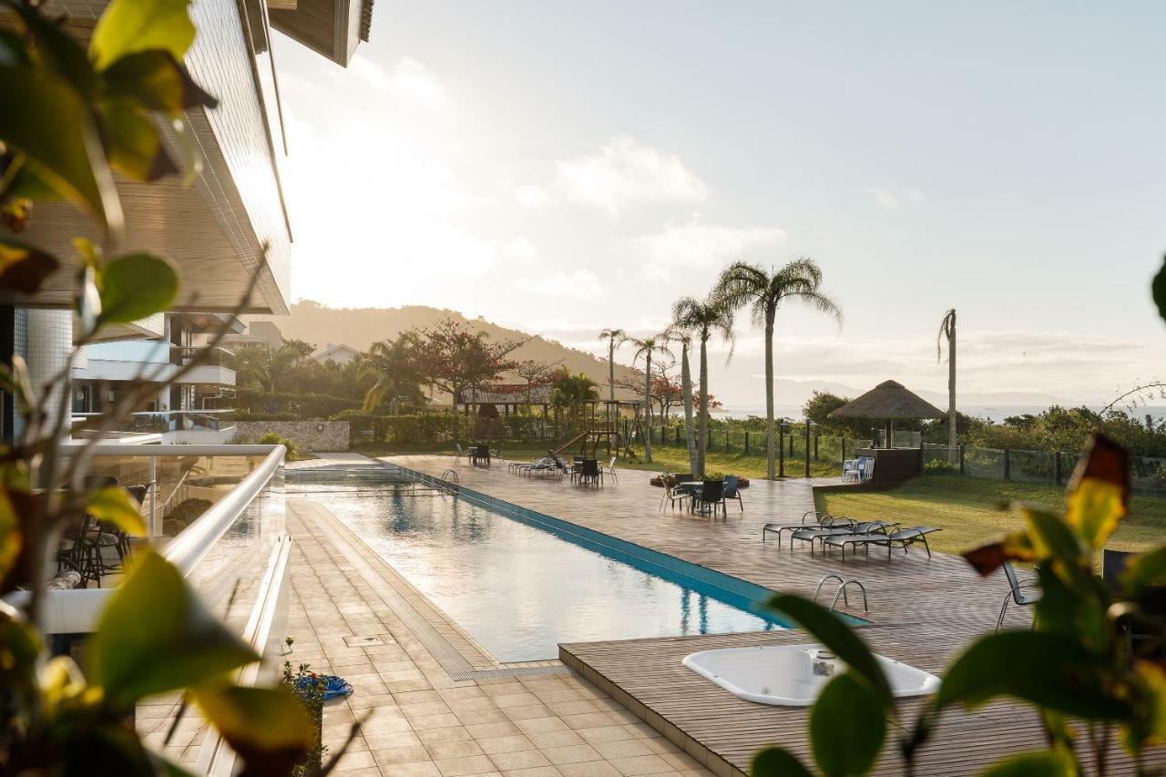 Apartamento Com 4 Suites Pe Na Areia Florianópolis Exteriér fotografie